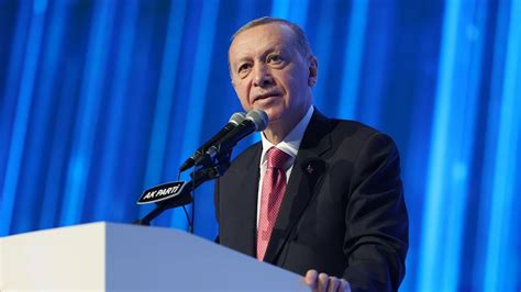 Y­S­K­ ­r­e­s­m­e­n­ ­a­ç­ı­k­l­a­d­ı­:­ ­E­r­d­o­ğ­a­n­,­ ­ü­ç­ü­n­c­ü­ ­k­e­z­ ­c­u­m­h­u­r­b­a­ş­k­a­n­ı­